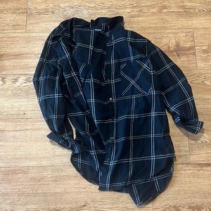 Black plaid lightweight button down